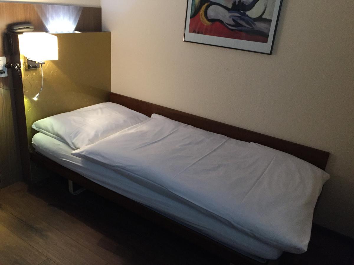 Zys Hotel Wettingen Zewnętrze zdjęcie