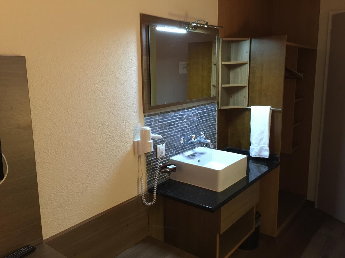 Zys Hotel Wettingen Zewnętrze zdjęcie